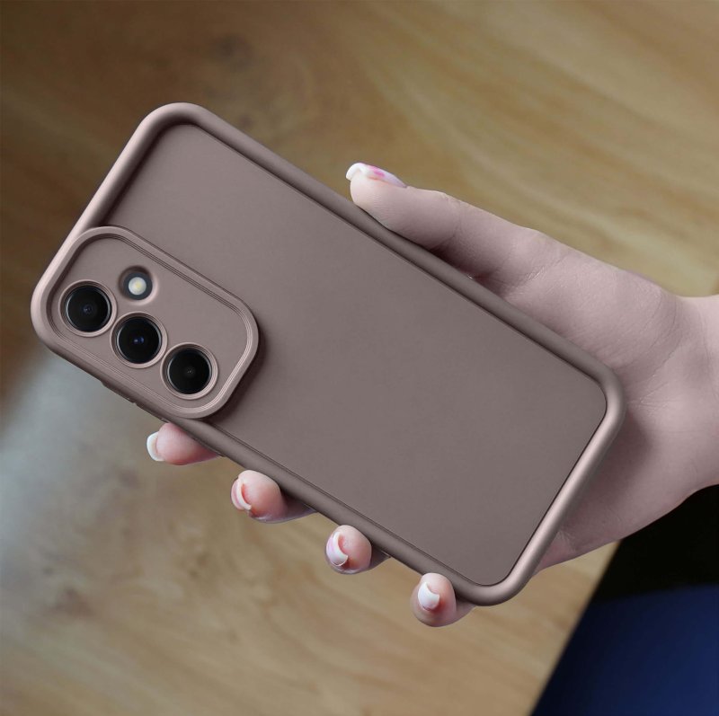 zmacniane-etui-na-samsung-galaxy-m15-5g-brazowe-ze-szklem-hartowanym