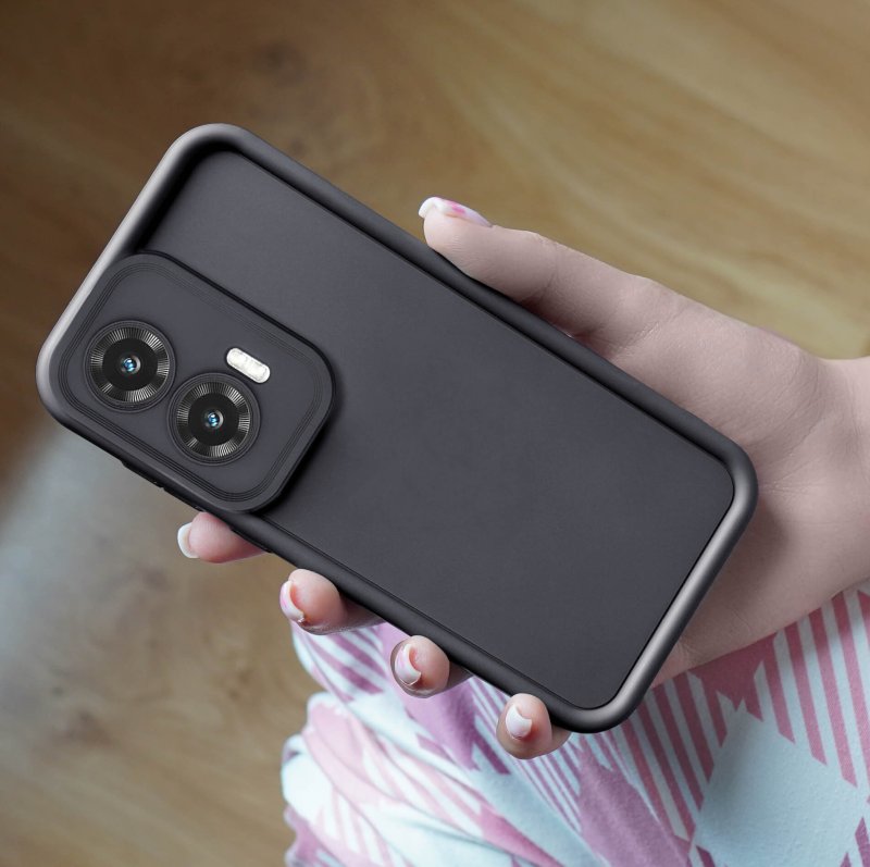 etui-do-motorola-moto-g35-czarne-wzmacniane-silikonowe-ze-szklem