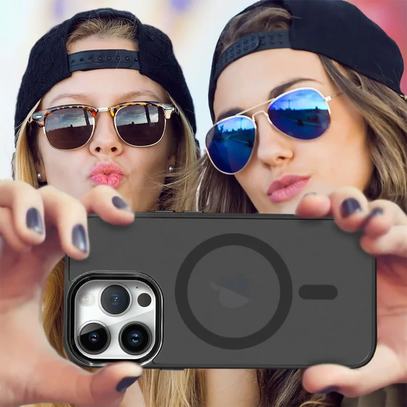 etui-do-iphone-15-pro-magsafe-matowe-czarne-ze-szklem