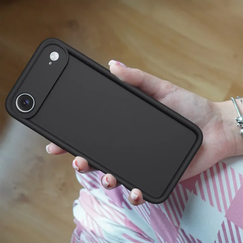 etui-do-iphone-air-czarne-wzmacniane-silikonowe-ze-szklem