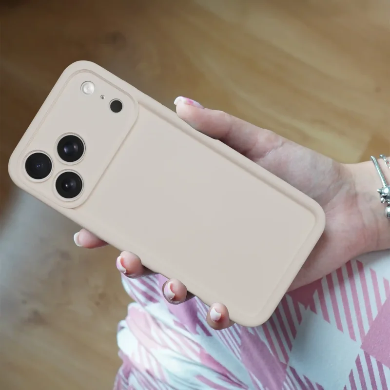 etui-do-iphone-17-pro-biale-wzmacniane-silikonowe-ze-szklem