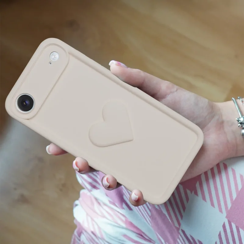 etui-do-iphone-air-silikonowe-serce-biale-ze-szklem