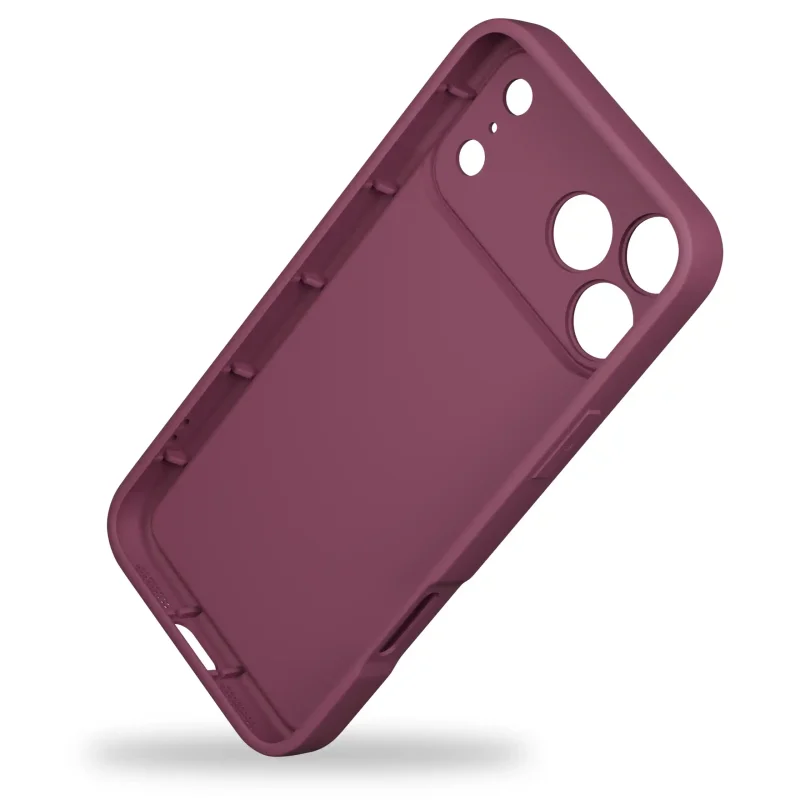 Wnętrze burgundowego etui silikonowego z sercem do iPhone 17 Pro / 18 Pro z wycięciami na aparaty i porty