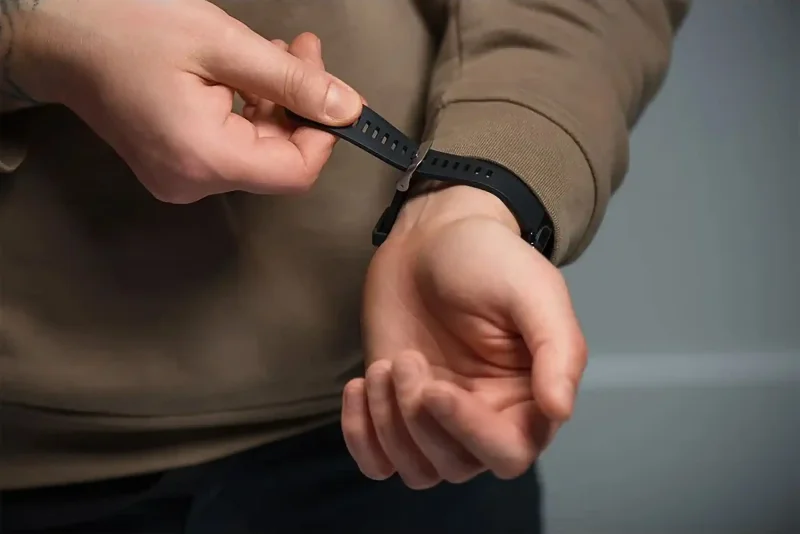 smartwatch-titmo-e-100-wodoodporny-czarny