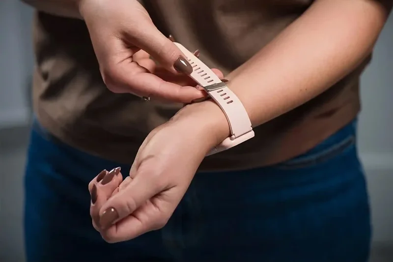 smartwatch-titmo-e-100-wodoodporny-rozowy