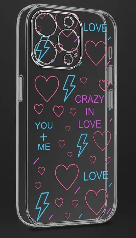 Transparentne etui do iPhone 15 Pro z wzorem walentynkowym - pastelowe nadruki serc, błyskawic i romantyczne napisy rozproszone na całym pokrowcu