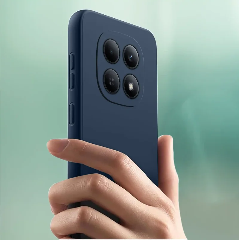Xiaomi Redmi Note 15 4G w granatowym etui Pudding – widok smartfona w dłoni