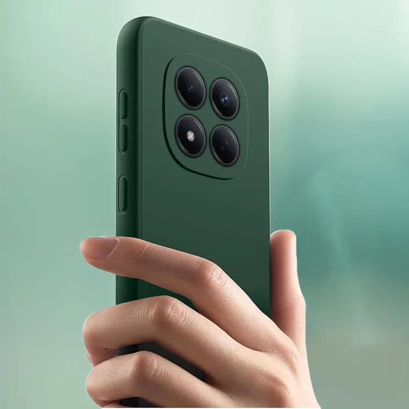 Xiaomi Redmi Note 15 Pro+ Plus 5G w zielonym etui Pudding – widok smartfona w dłoni