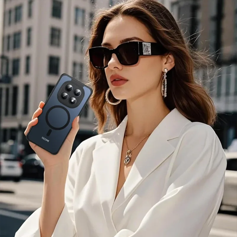 Case MagSafe do Xiaomi Redmi Note 15 Pro 4G elegancki wygląd w dłoni