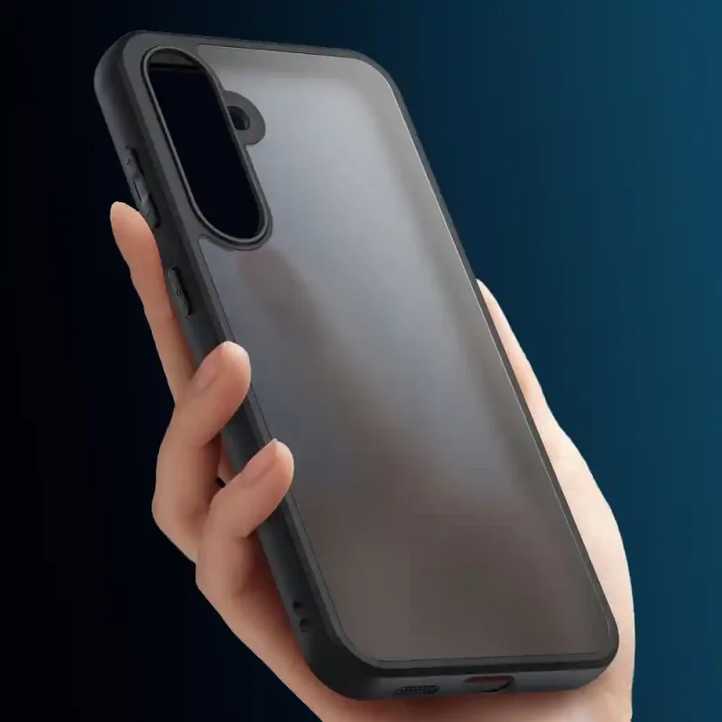 Etui Samsung Galaxy S26 matowe elegancki wygląd w dłoni
