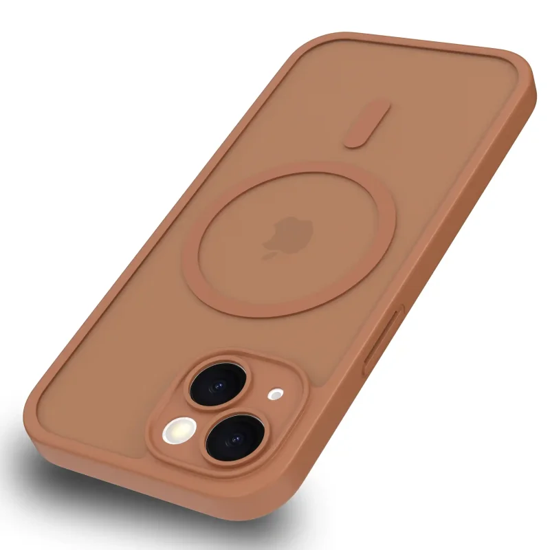 Etui iPhone 13 / 14 MagSafe brązowe matowe z podwyższonym rantem aparatu i półtransparentnym tyłem
