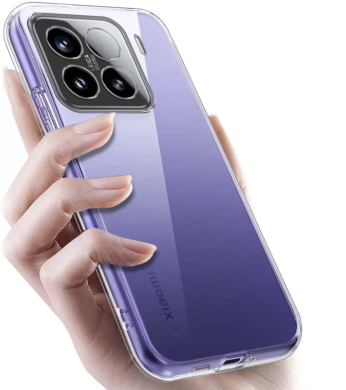 Xiaomi 15 Pro w przezroczystym etui TPU – widok z tyłu, telefon trzymany w dłoni