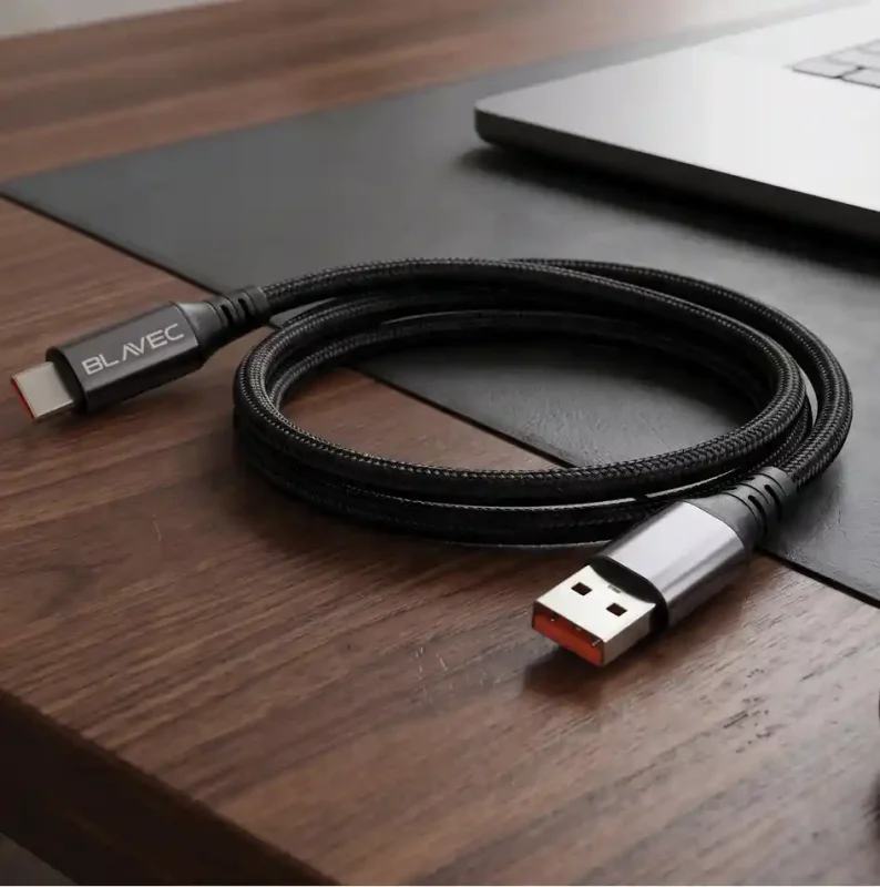 Szybki kabel Blavec USB-C 30W w nylonowym oplocie do ładowania i transmisji danych