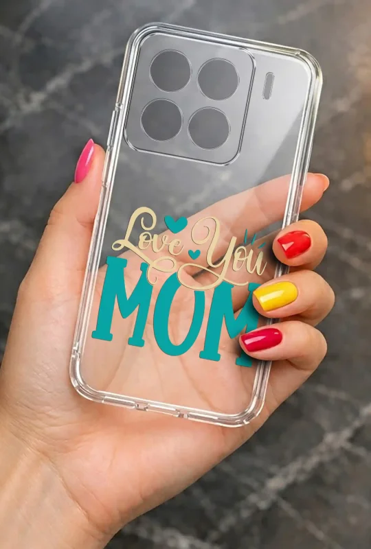 Transparentne etui na Dzień Mamy do Xiaomi 15 Pro trzymane w dłoni, z trwałym nadrukiem Love You Mom