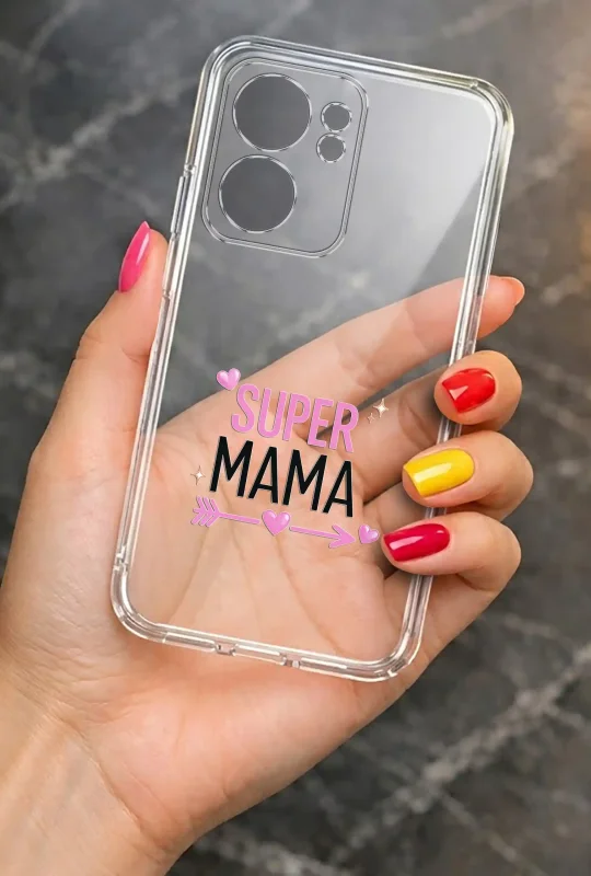Transparentne etui na Dzień Mamy do Oppo Reno 13 FS 5G / 13 F 5G trzymane w dłoni, z trwałym kolorowym nadrukiem Super Mama