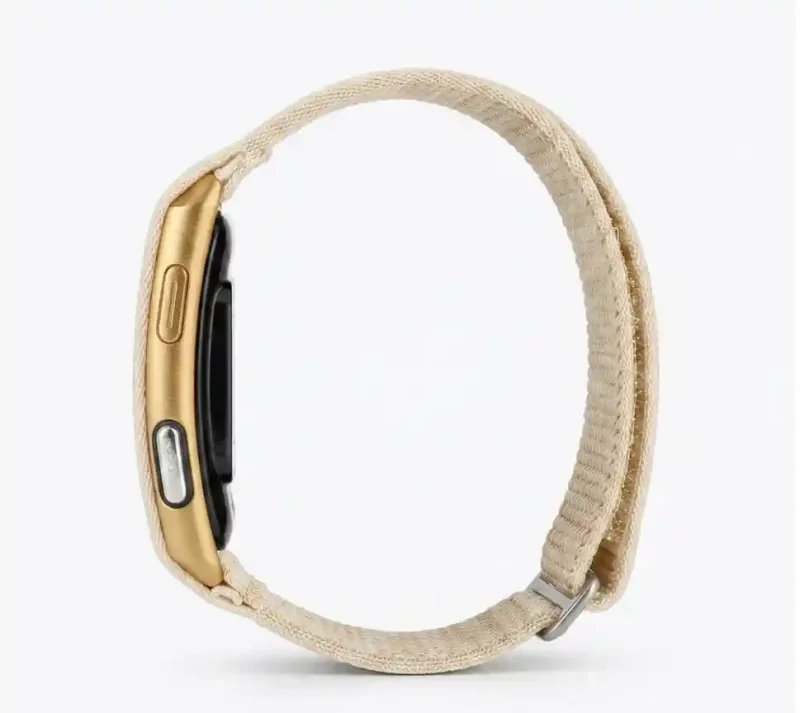 Smartband TITMO Loop I-110 złoty z materiałowym paskiem w jasnym kolorze i aluminiową obudową premium