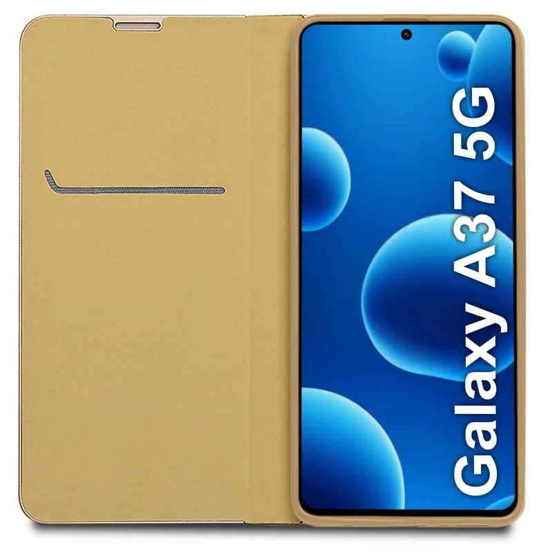 Wnętrze złotego etui do Samsung Galaxy A37 5G z kieszonką na kartę oraz miękką wyściółką chroniącą ekran