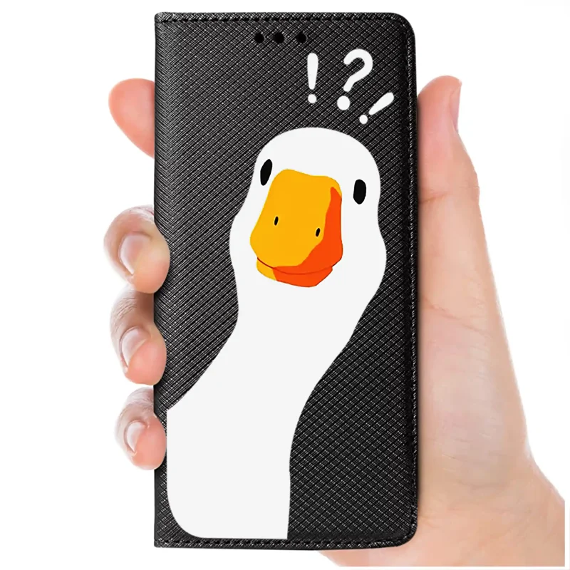 Etui z wzorem gęsi do Samsung Galaxy A13 4G trzymane w dłoni