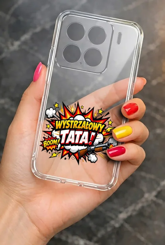Transparentne etui 2 mm do Xiaomi 15 z wzorem dla Taty z napisem WYSTRZAŁOWY TATA: elegancki wygląd smartfona w dłoni