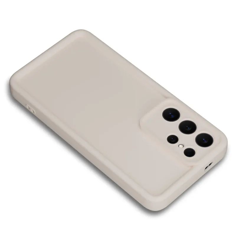 Białe etui silikonowe do Samsung Galaxy S26 Ultra z osłoną CAMERA PROTECT
