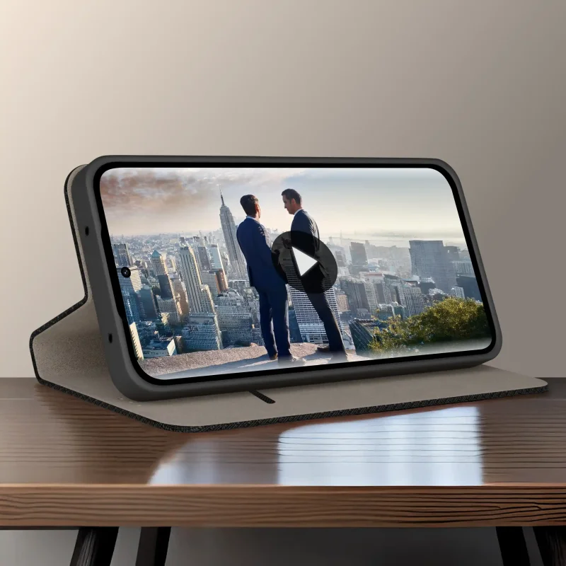 Czarne etui z klapką do Motorola Edge 70 Pro 5G z kieszonką na karty i miękkim wnętrzem