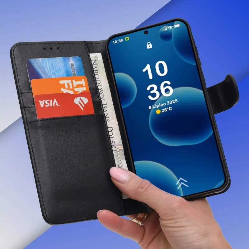 Realme 16 Pro 5G w czarnym etui z klapką i gumową wkładką stabilizującą telefon podczas użytkowania