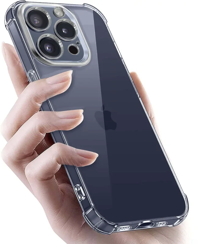 iPhone 15 Pro w przezroczystym etui – elegancki wygląd smartfona w dłoni