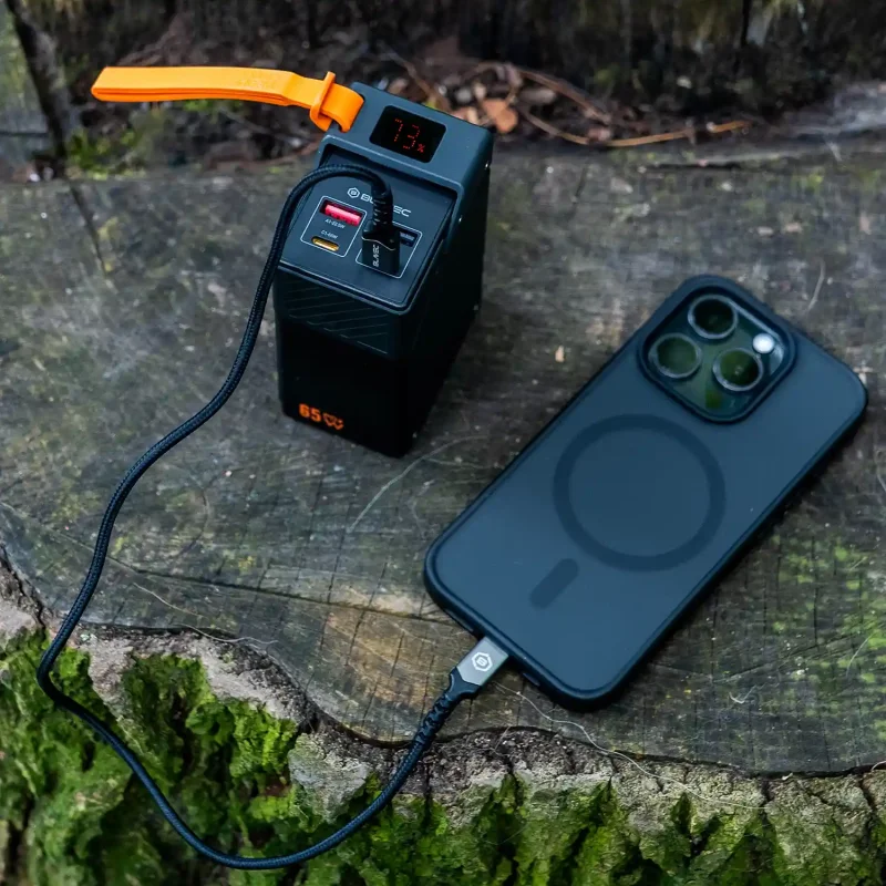 Powerbank 30000 mAh BLAVEC 65W z portami USB-C i USB-A – przenośna bateria do telefonu, tabletu i laptopa