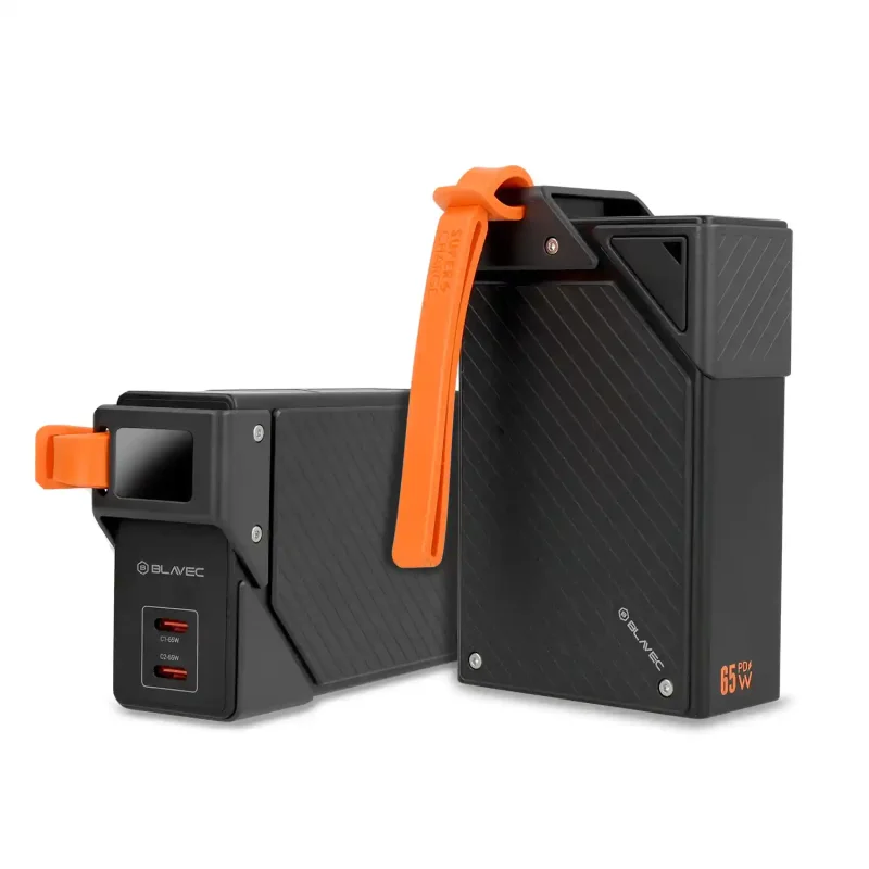 Powerbank BLAVEC 20000 mAh USB-C PD 65W używany w podróży – szybkie ładowanie telefonu poza domem