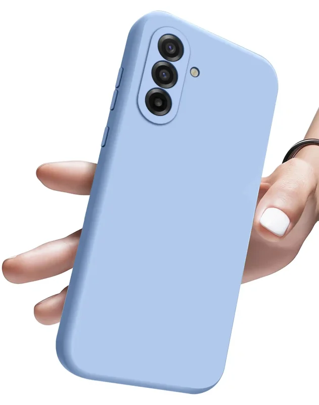 Niebieskie etui silikonowe do Samsung Galaxy A37 5G pokazane w dłoni
