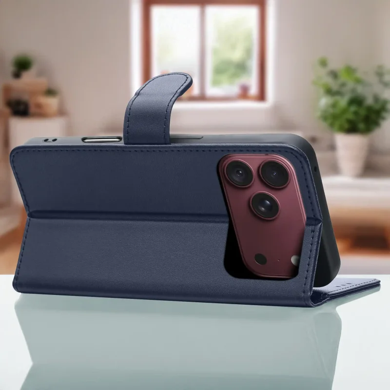 Funkcja stojaka w granatowym etui do iPhone 17 Pro Max | 18 Pro Max umożliwiająca wygodne oglądanie filmów i rozmowy wideo