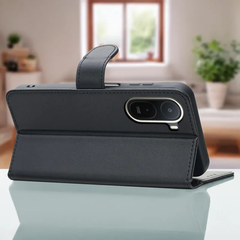 Czarne etui do Xiaomi Redmi A7 Pro z funkcją stojaka umożliwiającą wygodne oglądanie filmów i rozmowy wideo