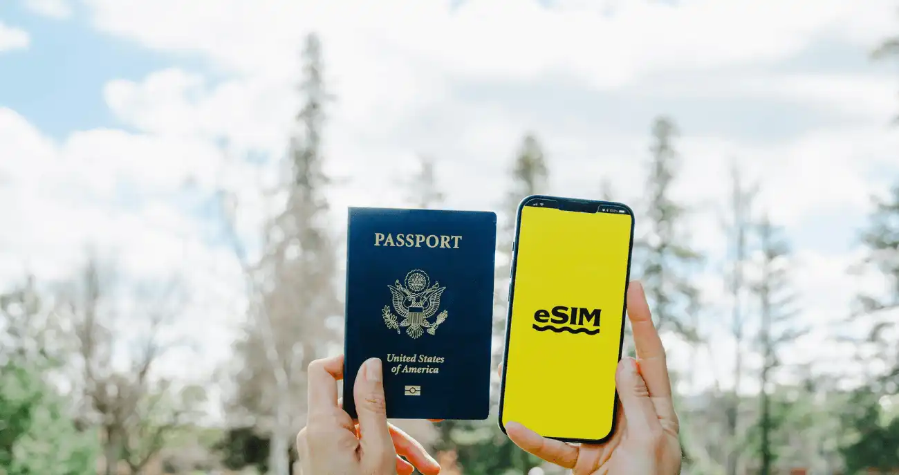 Wirtualna karta eSIM w podróży za granicą